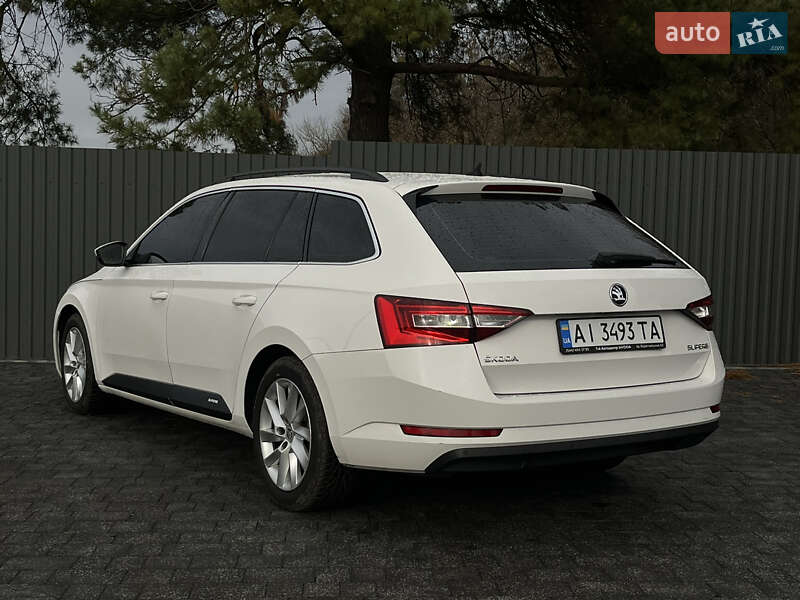 Универсал Skoda Superb 2016 в Ровно фото 7 Универсал Skoda Superb 2016 в Ровно