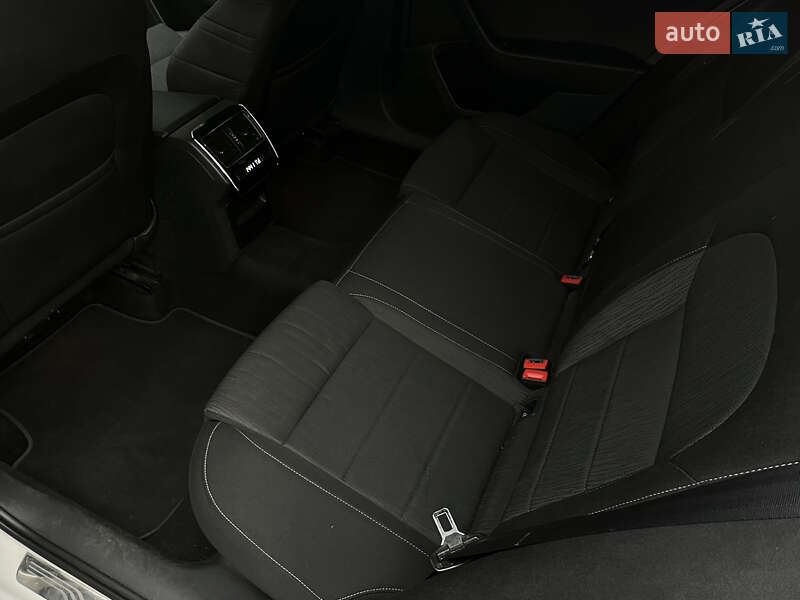 Универсал Skoda Superb 2016 в Ровно фото 28 Универсал Skoda Superb 2016 в Ровно