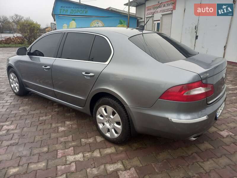 Ліфтбек Skoda Superb 2008 в Теофіполі