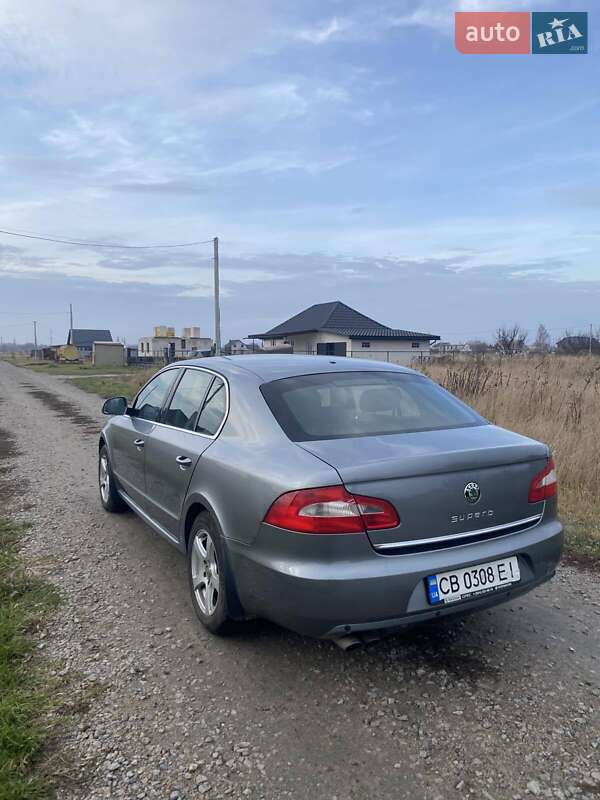 Лифтбек Skoda Superb 2012 в Переяславе