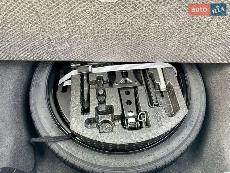 Ліфтбек Skoda Superb 2024 в Дніпрі фото 35 Ліфтбек Skoda Superb 2024 в Дніпрі