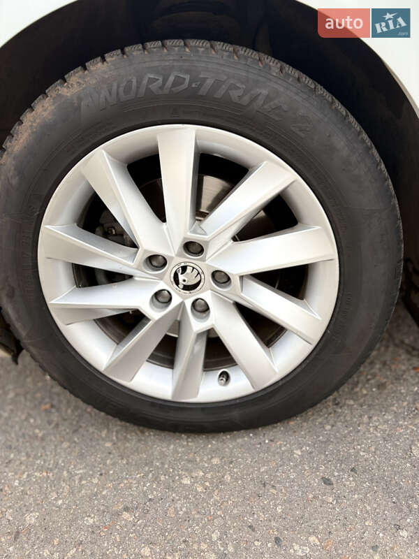 Ліфтбек Skoda Superb 2016 в Кривому Розі фото 13 Ліфтбек Skoda Superb 2016 в Кривому Розі