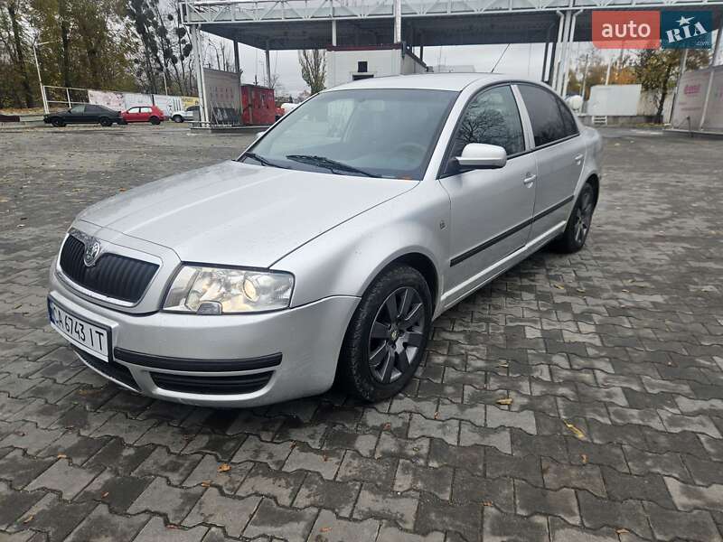 Skoda Superb 2005 Skoda Superb 2005