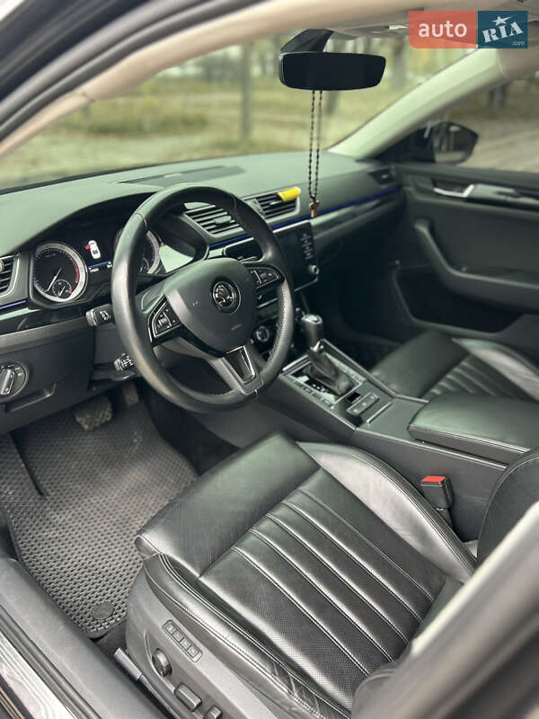 Ліфтбек Skoda Superb 2017 в Запоріжжі