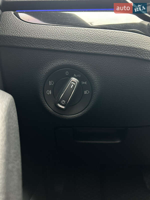 Ліфтбек Skoda Superb 2017 в Запоріжжі