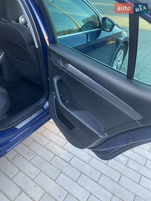 Ліфтбек Skoda Superb 2017 в Ужгороді