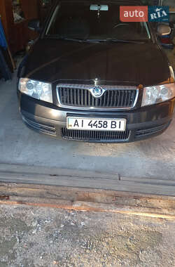 Лифтбек Skoda Superb 2008 в Киеве