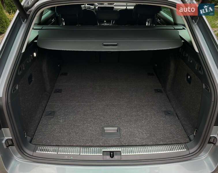 Универсал Skoda Superb 2020 в Мукачево