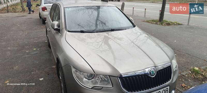 Ліфтбек Skoda Superb 2010 в Києві