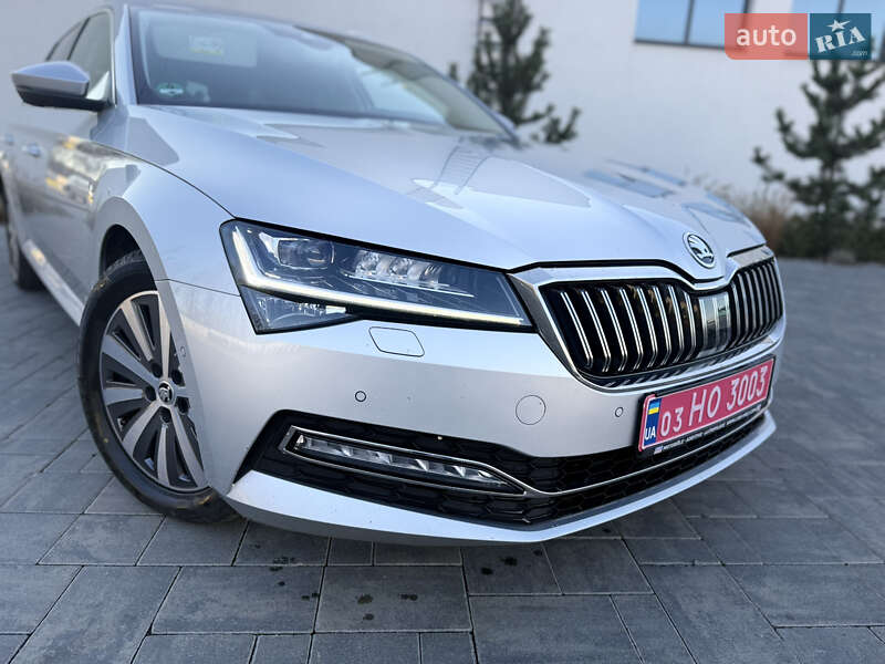 Універсал Skoda Superb 2023 в Луцьку