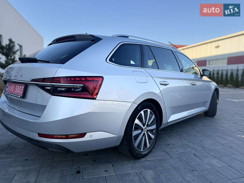 Універсал Skoda Superb 2023 в Луцьку