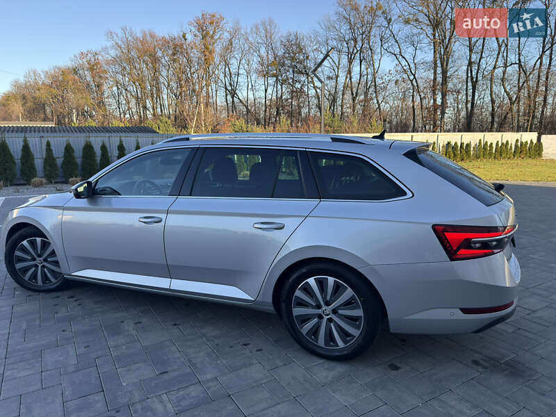 Універсал Skoda Superb 2023 в Луцьку