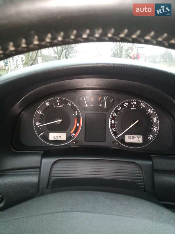 Лифтбек Skoda Superb 2008 в Умани