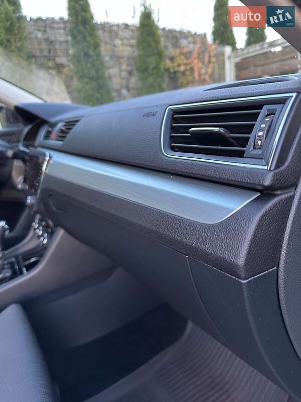 Ліфтбек Skoda Superb 2018 в Стрию