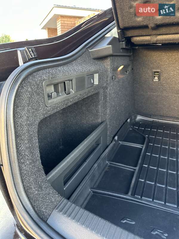 Ліфтбек Skoda Superb 2018 в Стрию