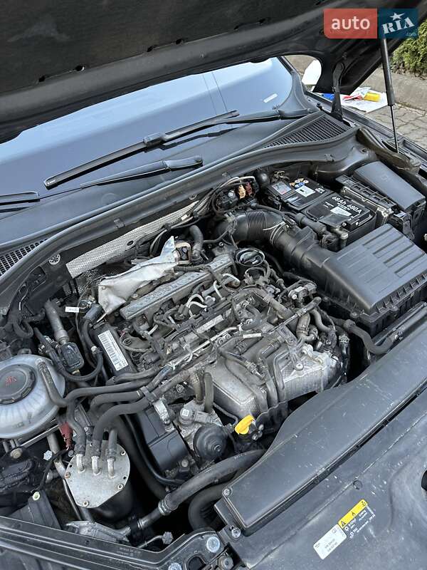 Ліфтбек Skoda Superb 2018 в Стрию