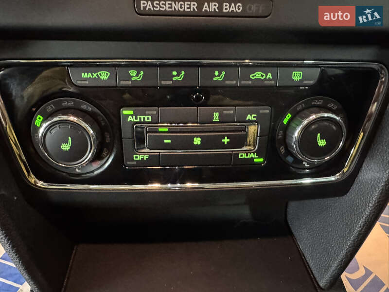 Универсал Skoda Superb 2012 в Кременце