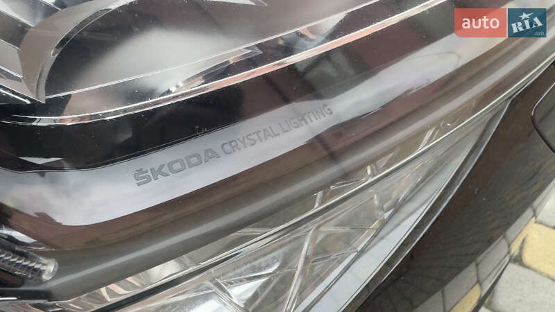 Универсал Skoda Superb 2022 в Сваляве