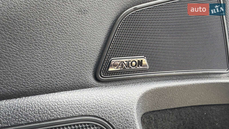 Универсал Skoda Superb 2022 в Сваляве