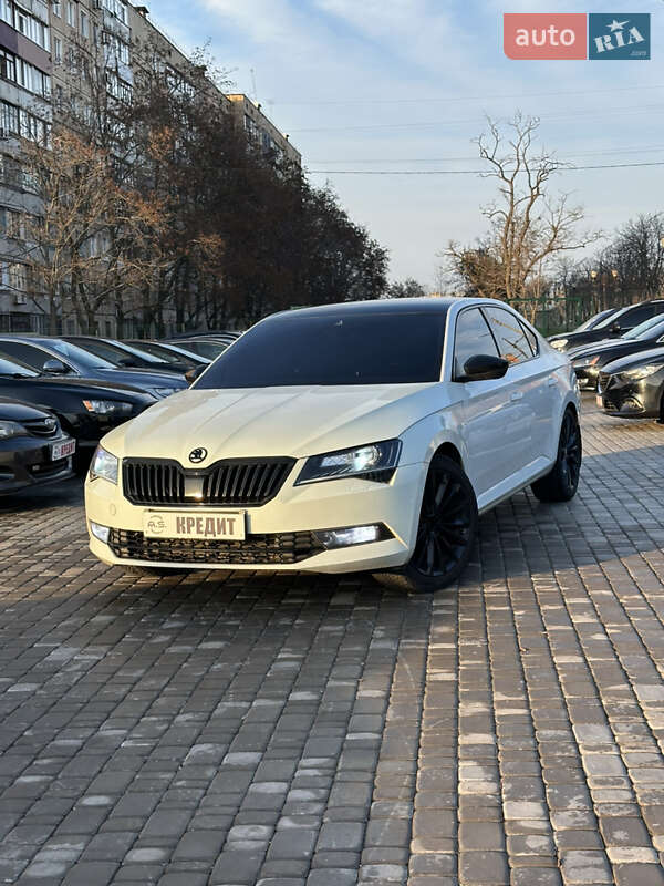 Ліфтбек Skoda Superb 2016 в Кривому Розі