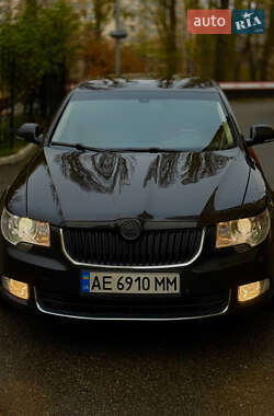 Ліфтбек Skoda Superb 2009 в Львові