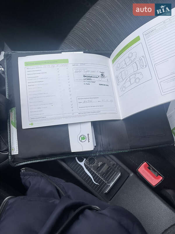 Лифтбек Skoda Superb 2014 в Львове