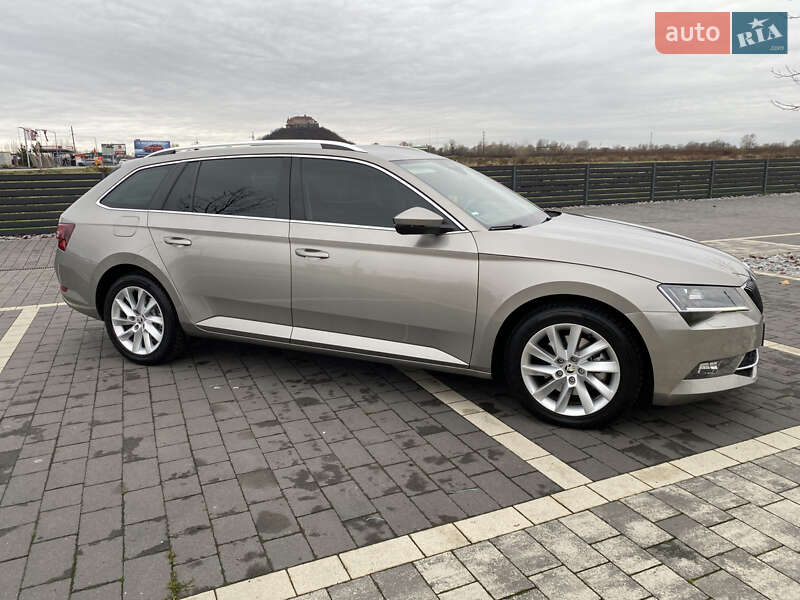 Универсал Skoda Superb 2016 в Мукачево