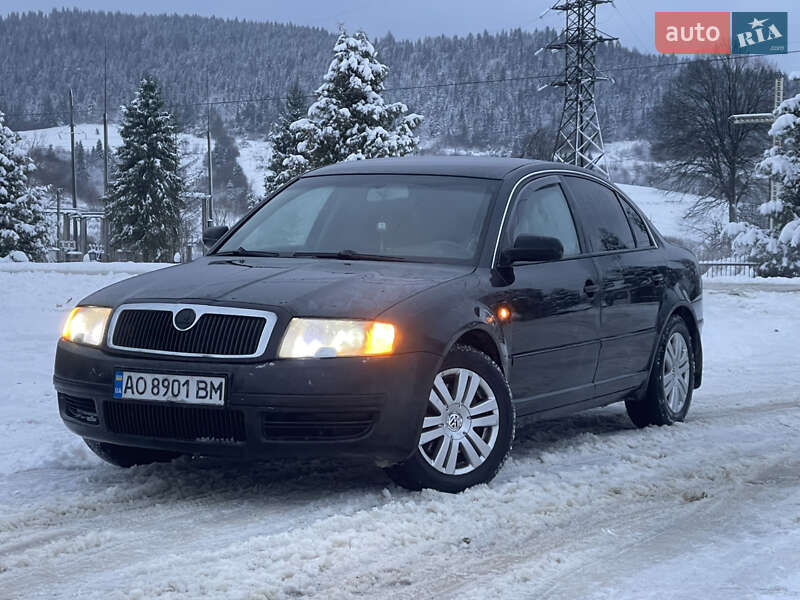 Ліфтбек Skoda Superb 2003 в Турці