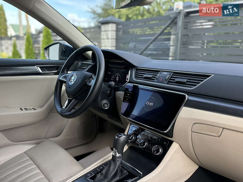 Лифтбек Skoda Superb 2019 в Луцке