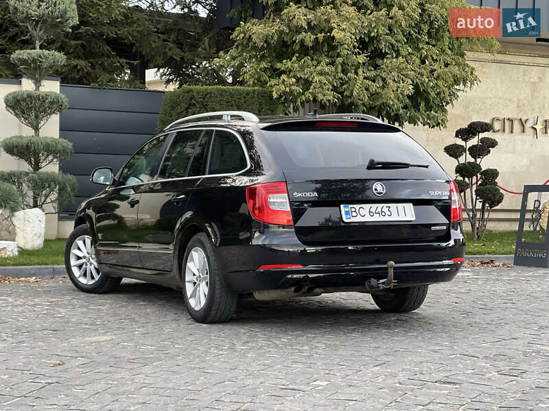 Универсал Skoda Superb 2015 в Львове