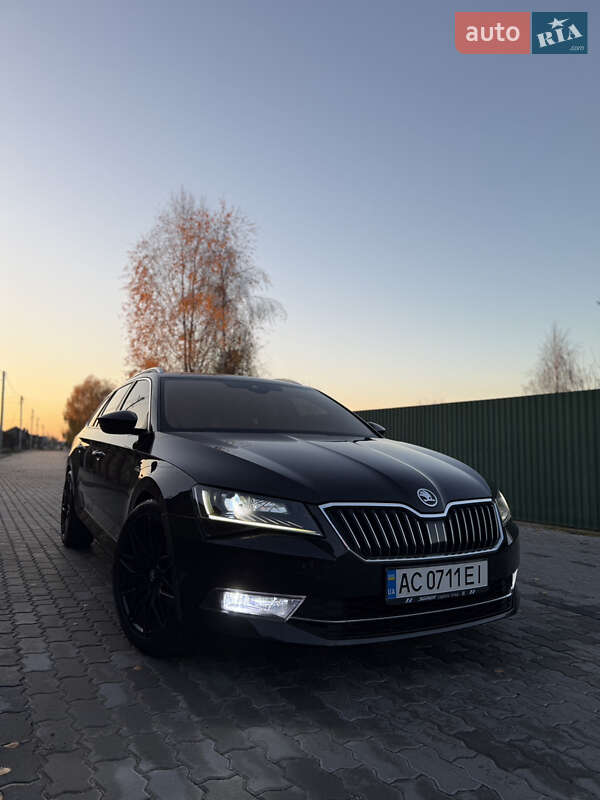 Универсал Skoda Superb 2016 в Луцке