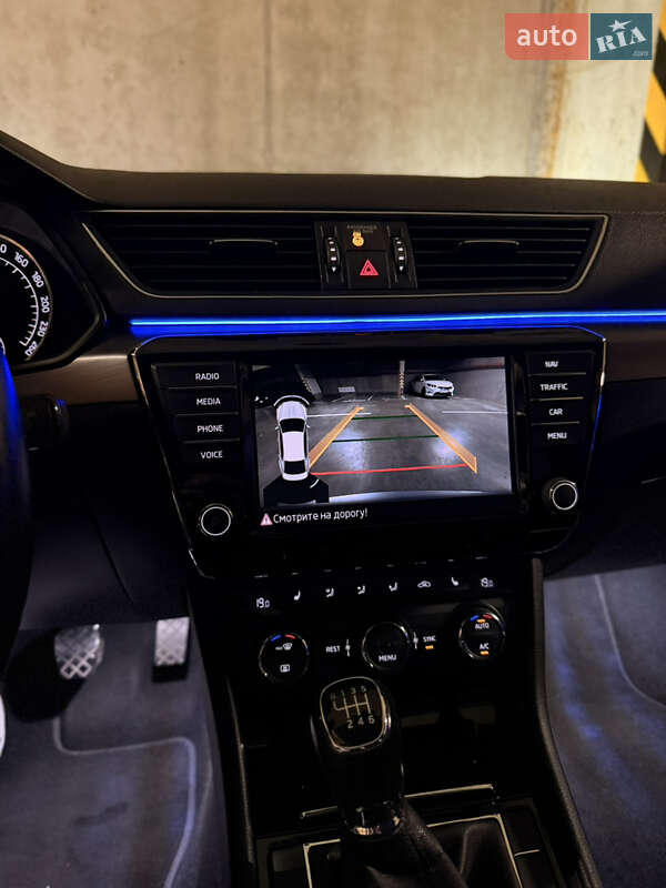 Ліфтбек Skoda Superb 2015 в Дрогобичі