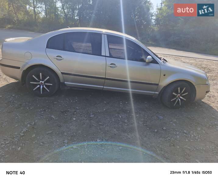 Ліфтбек Skoda Superb 2005 в Бориславі