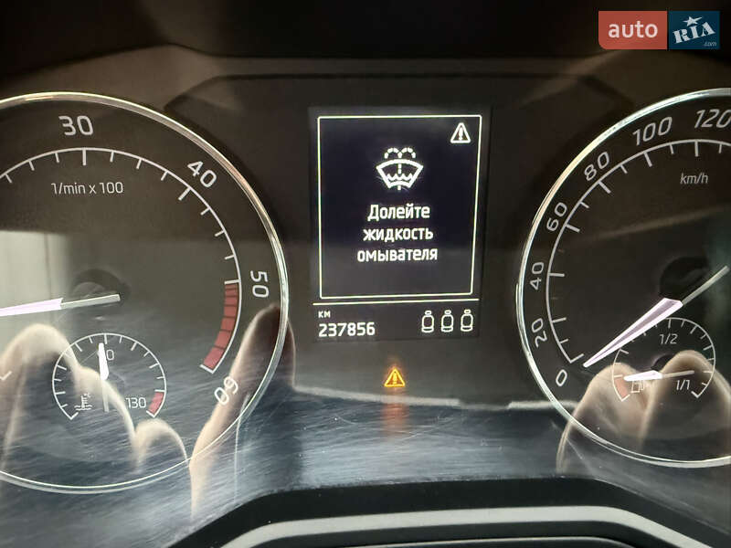 Ліфтбек Skoda Superb 2018 в Києві фото 11 Ліфтбек Skoda Superb 2018 в Києві