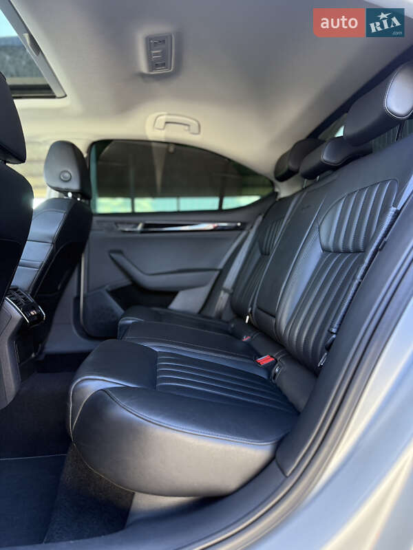 Ліфтбек Skoda Superb 2017 в Мукачевому