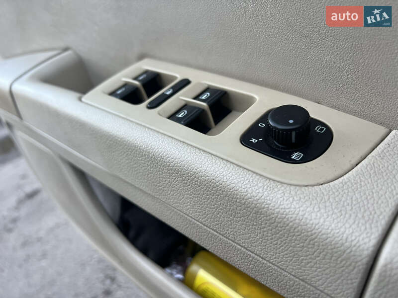 Лифтбек Skoda Superb 2010 в Ивано-Франковске