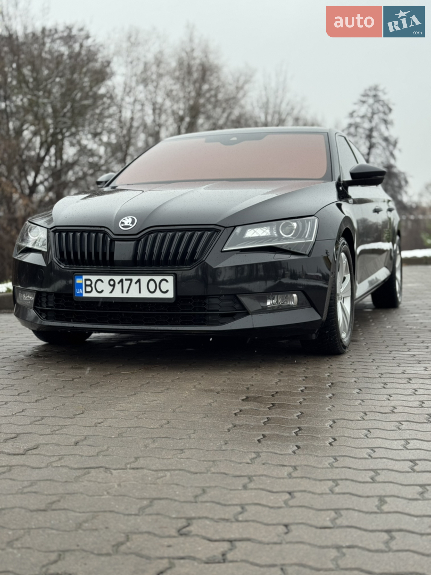 2019 Skoda Superb - мініатюра 2