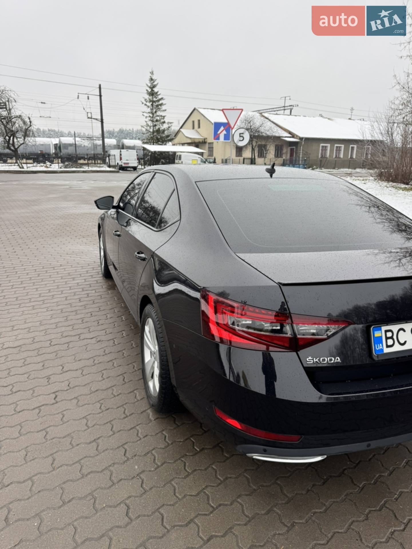 2019 Skoda Superb - мініатюра 20