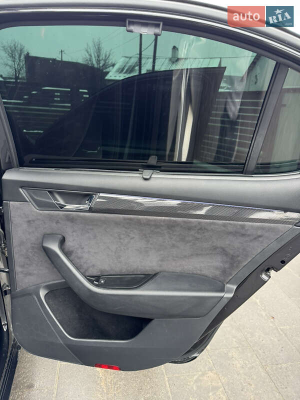 Лифтбек Skoda Superb 2019 в Бродах