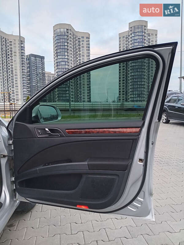 Лифтбек Skoda Superb 2013 в Киеве