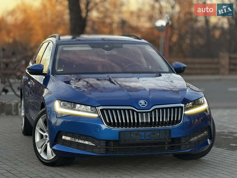 Універсал Skoda Superb 2022 в Дрогобичі