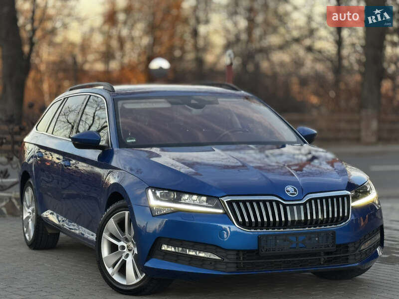 Універсал Skoda Superb 2022 в Дрогобичі