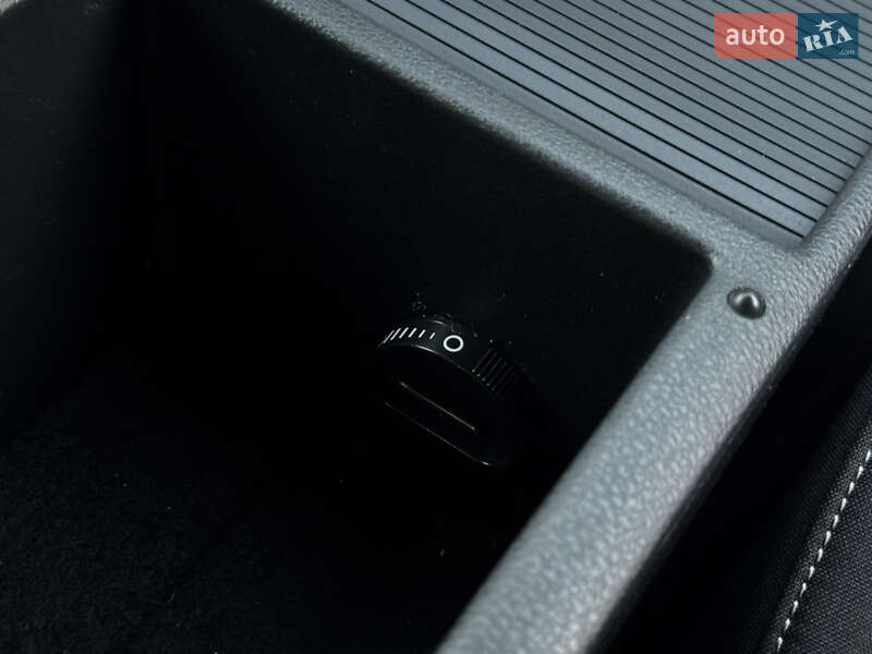 Універсал Skoda Superb 2022 в Дрогобичі