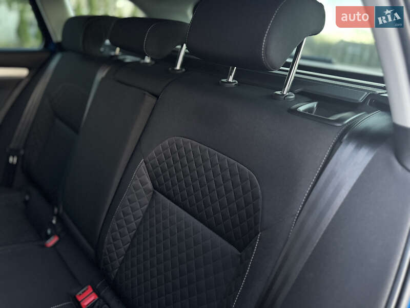 Універсал Skoda Superb 2022 в Дрогобичі