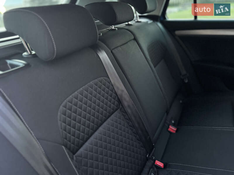 Універсал Skoda Superb 2022 в Дрогобичі