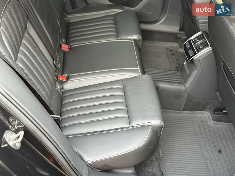 Универсал Skoda Superb 2021 в Мукачево