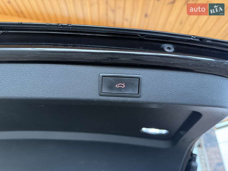 Универсал Skoda Superb 2021 в Мукачево