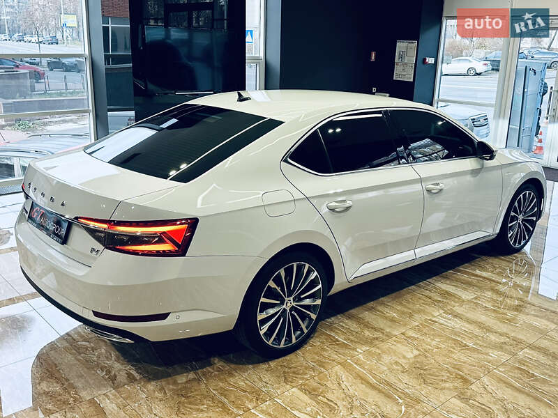 Ліфтбек Skoda Superb 2021 в Києві