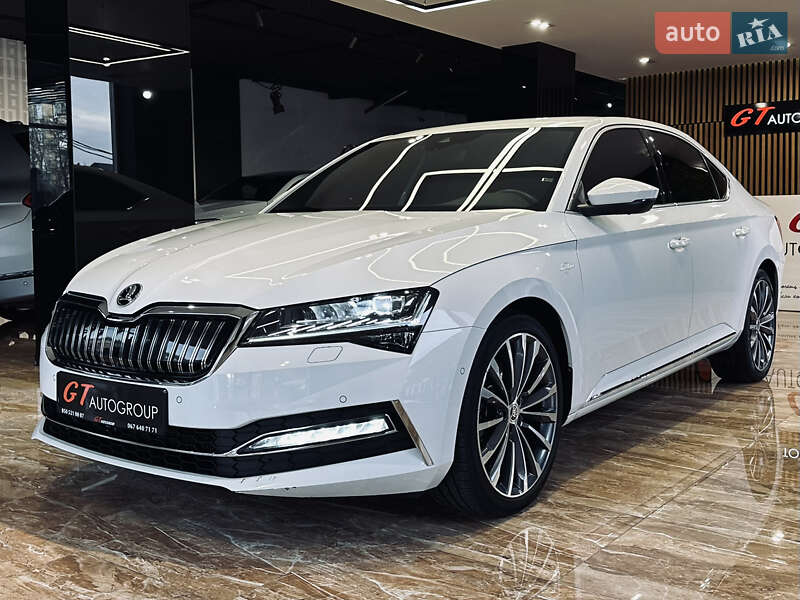 Ліфтбек Skoda Superb 2021 в Києві