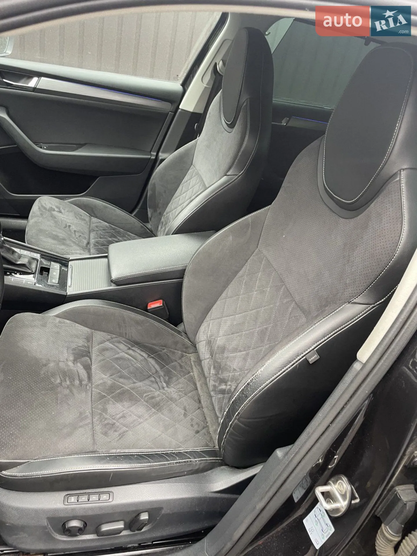 2018 Skoda Superb - мініатюра 3